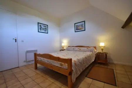 Maison de vacances Vignol, Maison de vacances paisible à Vignol avec piscine chauffée - Photo 3