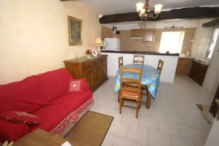 Maison de vacances Vignol, Maison de vacances paisible à Vignol avec piscine chauffée - Photo 6