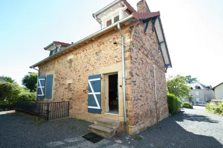 Gîte St Honoré les Bains, Maison unique, adaptée aux enfants, à Saint-Honoré-les-Bains - Photo 7