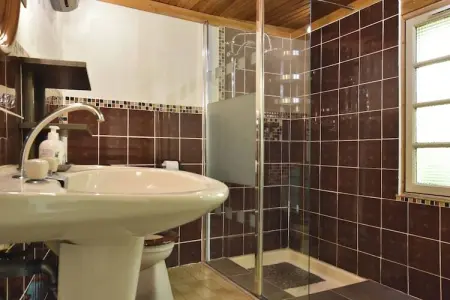 Maison Le Ponchel, Maison ensoleillée sur une île avec jardin privé en Picardie - Photo 17