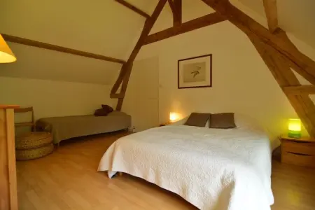 Londefort, Gîte rural entouré d'arbres fruitiers à Wierre-Effroy - Photo 3