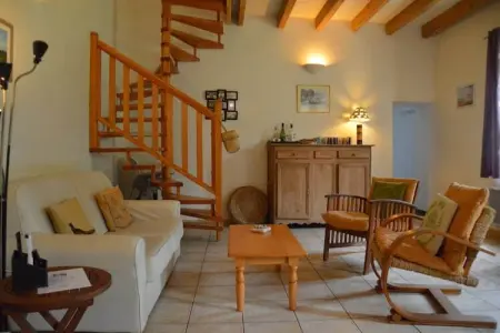 Londefort, Gîte rural entouré d'arbres fruitiers à Wierre-Effroy - Photo 8