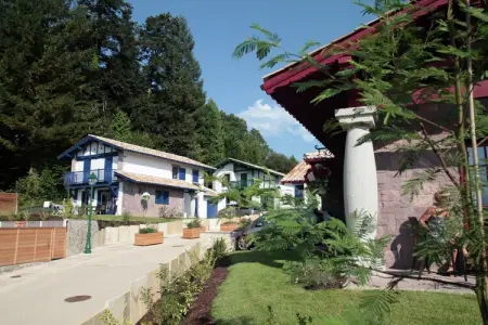 Domaine de Lana 1, Belle villa de style basque à seulement 3 km de la mer. - Photo 10