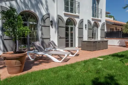 Résidence L’Orée de Milady 1, Belle villa avec terrasse à Biarritz, la capitale du surf - Photo 5