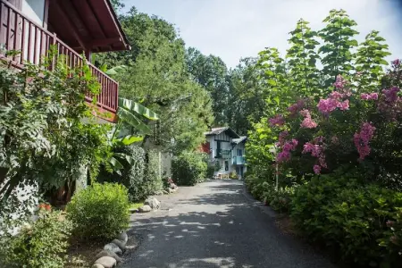 Les Collines Iduki 2, Maison de vacances de style basque dans un cadre verdoyant - Photo 14