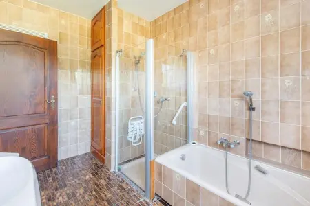 Au Cheval Blanc, Résidence de vacances confortable à Ruederbach avec terrasse - Photo 21