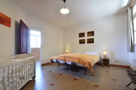 Gite 6 pers Bellevue - Le-Chardonneret, Maison de vacances spacieuse avec piscine à Cuzy - Photo 4