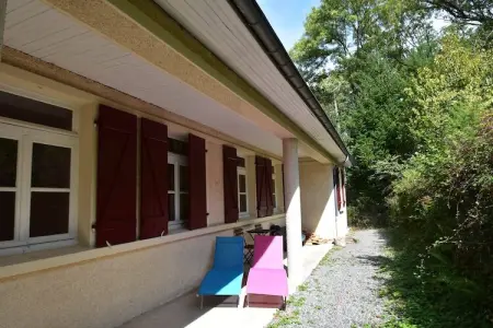 Gite 6 pers Bellevue - Le-Chardonneret, Maison de vacances spacieuse avec piscine à Cuzy - Photo 13