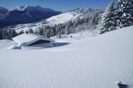Notre Dame de Bellecombe, Chalet confortable à Notre-Dame-de-Bellecombe avec jardin - Photo 23