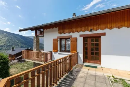 Chez Dominique, Maison de vacances moderne à Montagny avec balcon - Photo 8