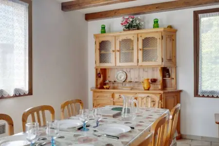 Chez Dominique, Maison de vacances moderne à Montagny avec balcon - Photo 15