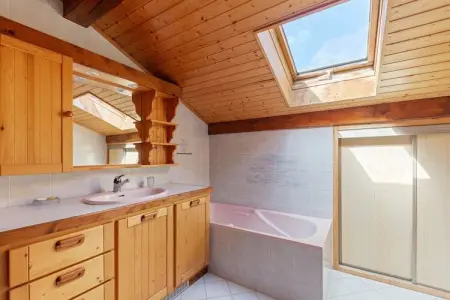 Chez Dominique, Maison de vacances moderne à Montagny avec balcon - Photo 28