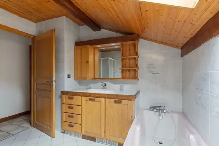 Chez Dominique, Maison de vacances moderne à Montagny avec balcon - Photo 29