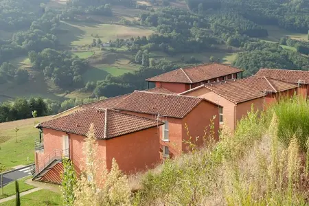 Résidence La Marquise 2, Appartement avec lave-vaisselle, dans un cadre verdoyant - Photo 16