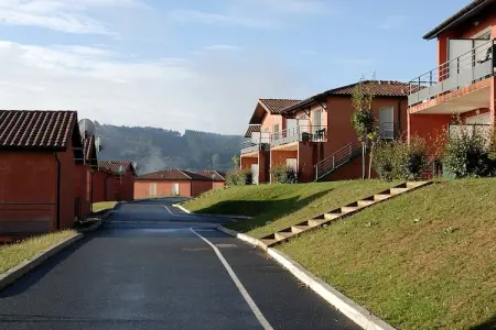 Résidence La Marquise 2, Appartement avec lave-vaisselle, dans un cadre verdoyant - Photo 18