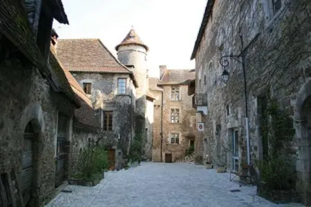 Villa d'Estienne, Belle maison de vacances avec piscine à Montaigu-de-Quercy - Photo 18