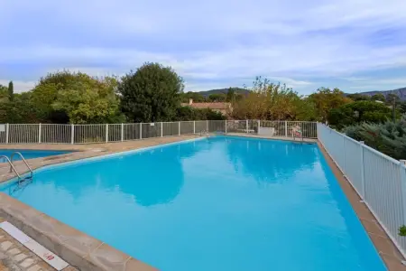Maison de Vacances Toulon, Maison de vacances élégante avec piscine, jardin, court de tennis - Photo 8