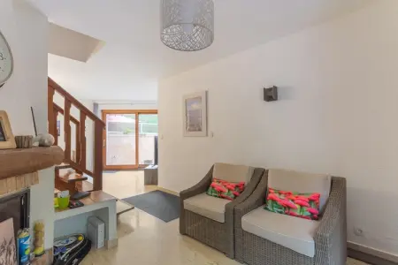 Maison de Vacances Toulon, Maison de vacances élégante avec piscine, jardin, court de tennis - Photo 14