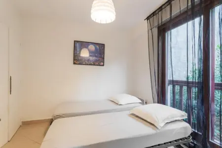 Maison de Vacances Toulon, Maison de vacances élégante avec piscine, jardin, court de tennis - Photo 24