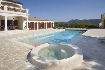 Villa in Sainte Maxime,Beau soleil FR-83120-120 N°700812