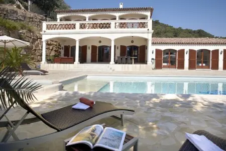 Beau soleil, Villa de luxe à Sainte-Maxime avec piscine - Photo 5