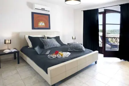 Beau soleil, Villa de luxe à Sainte-Maxime avec piscine - Photo 20