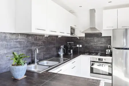 maison Gallin, Maison de vacances moderne avec piscine privée à Brignoles - Photo 8