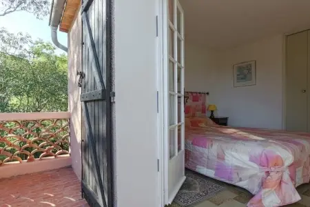 villa 3 pieces Villas Jumelées, Maison provençale à Bormes-les-Mimosas avec terrasse - Photo 10