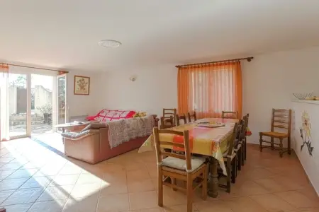 Villa l'Anthémis villa 5 pieces piscine commune, Maison de vacances à Bormes-les-Mimosas près de la mer - Photo 2