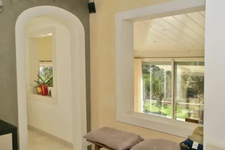 Villa Carqueiranne, Confortable maison de vacances avec piscine à Carqueiranne - Photo 14