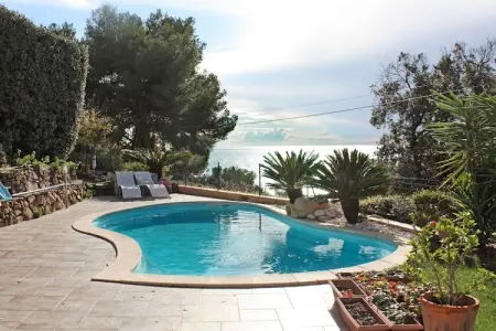 Villa Carqueiranne, Confortable maison de vacances avec piscine à Carqueiranne - Photo 27