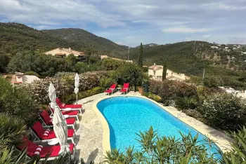 Villa in Les Issambres,Villa Les Issambres FR-83380-41 N°518208