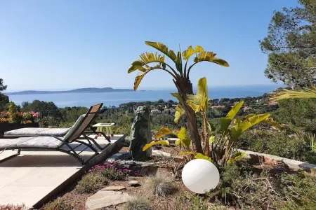 Villa Hyeres, Jolie maison avec vue sur la mer sur la péninsule de Hyères - Photo 26