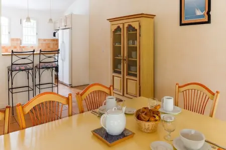 Domaine de Fayence 2, Belle villa avec lave-vaisselle, jacuzzi et golf à 1 km - Photo 2