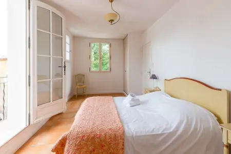 Domaine de Fayence 2, Belle villa avec lave-vaisselle, jacuzzi et golf à 1 km - Photo 4