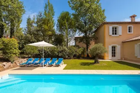 Domaine de Fayence 2, Belle villa avec lave-vaisselle, jacuzzi et golf à 1 km - Photo 5