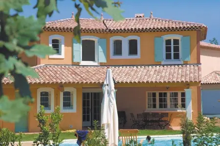 Domaine de Fayence 2, Belle villa avec lave-vaisselle, jacuzzi et golf à 1 km - Photo 6