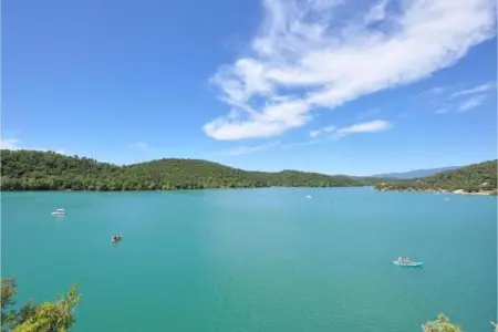 Domaine de Fayence 2, Belle villa avec lave-vaisselle, jacuzzi et golf à 1 km - Photo 24