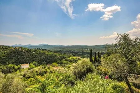 Domaine de Fayence 2, Belle villa avec lave-vaisselle, jacuzzi et golf à 1 km - Photo 32