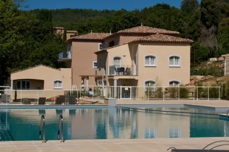 Domaine de Camiole Callian 3, Beau studio avec lave-vaisselle, au cœur de la Provence - Photo 2