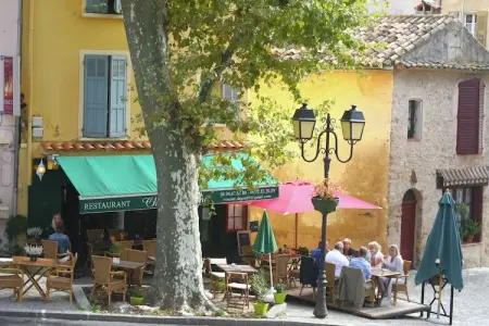 villa Maeva, Villa individuelle avec piscine privée et vue dégagée, près du village de Lorgues - Photo 21