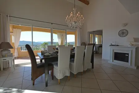 Villa la Parure, Belle villa à Vidauban avec piscine - Photo 2