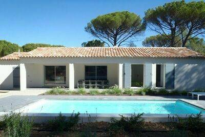 En Provence près de la Côte d'Azur, Villa 10 personnes à Vidauban FR-83550-10