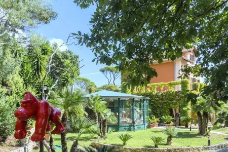 Villa Les Parasols, Demeure immense à Fréjus avec piscine - Photo 27