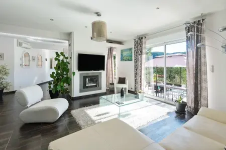 Villa Bargemon, Villa spacieuse à Bargemon avec piscine privée et une belle vue - Photo 13