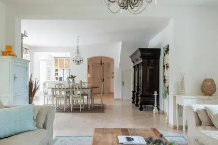 Villa petit Castellane  version 6 pers, Villa moderne à Gassin avec piscine - Photo 11