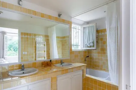 Villa petit Castellane  version 6 pers, Villa moderne à Gassin avec piscine - Photo 23