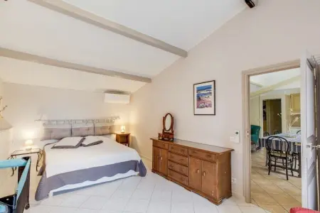 Petite maison, Maison de vacances confortable et piscine privée en Provence - Photo 24