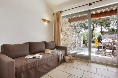 La Bastide des Chênes 1, Appartement avec climatisation, à 3 km du centre de Gordes - Photo 1