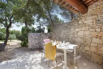 Casa a GORDES,La Bastide des Chênes 3 FR-84220-58 N°685266